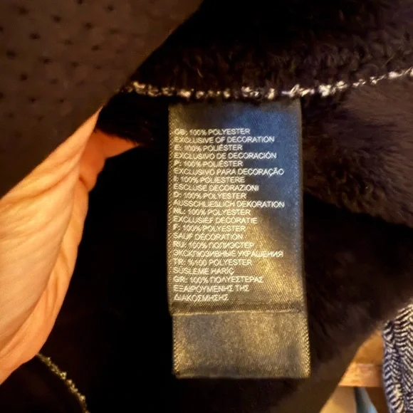 North Face Women's Apex Chromium Thermal jacket - Picture 6 of 9